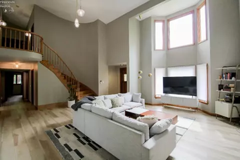 2305 Deerpath Dr, Sandusky, OH 44870 photo 7