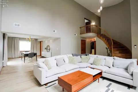 2305 Deerpath Dr, Sandusky, OH 44870 photo 9