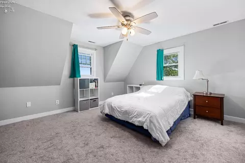 Bedroom - 7110 Darrow Rd, Huron, OH 44839 photo 5 of 5