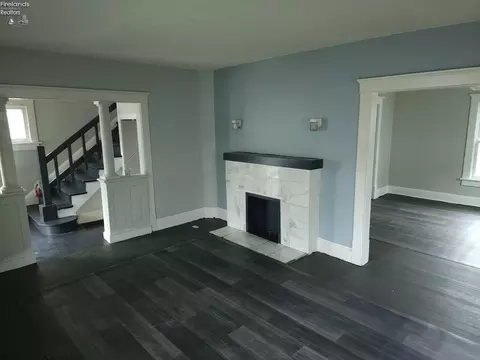 505 E Madison St, Sandusky, OH 44870 photo 3