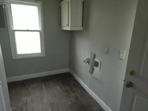 505 E Madison St, Sandusky, OH 44870 photo 13
