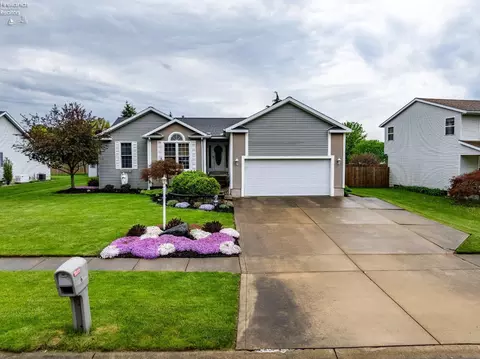 6 Laurel Ln, Norwalk, OH 44857
