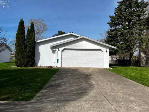 2111 Heritage, Sandusky, OH 44870
