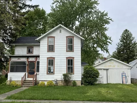 526 High Street St, Fremont, OH 43420