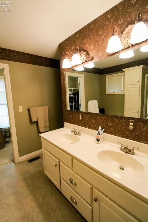 503 Mallard Cir, Huron, OH 44839 photo 30