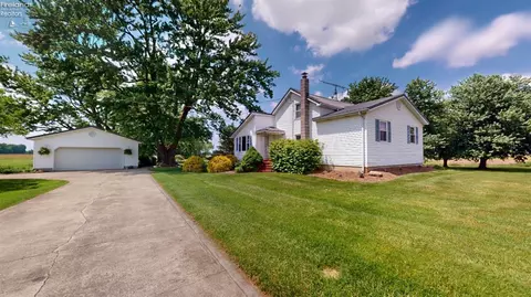 2971 Old State Rd, Willard, OH 44890 photo 2