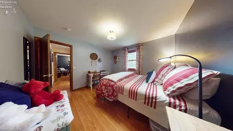 Bedroom - 708 Kennedy Dr, Willard, OH 44890 photo 2 of 6
