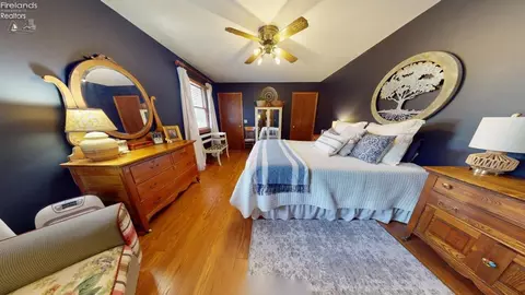 Bedroom - 708 Kennedy Dr, Willard, OH 44890 photo 5 of 6