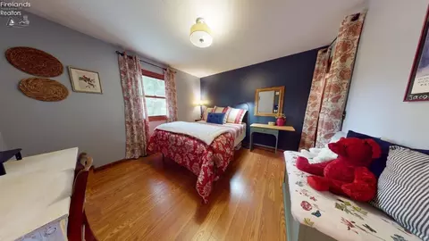Bedroom - 708 Kennedy Dr, Willard, OH 44890 photo 1 of 6