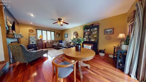 Other - 708 Kennedy Dr, Willard, OH 44890 photo 4 of 16