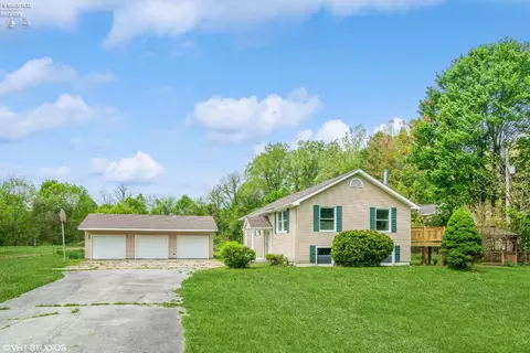 13805 Riley Rd, Milan, OH 44846