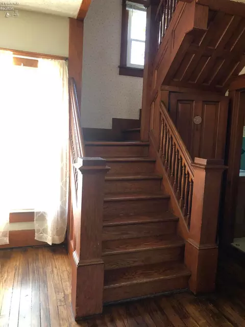 411 Maplewood St, Willard, OH 44890 photo 11
