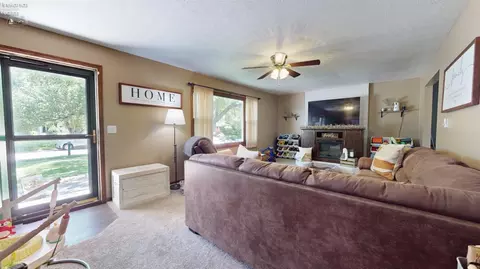 912 Tamarack Dr, Willard, OH 44890 photo 14