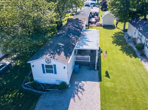 1600 N Buck Rd #49, Marblehead, OH 43440
