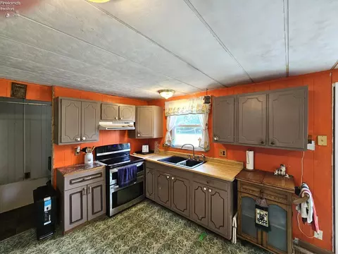 2825 Chapel St, Collins, OH 44826 photo 17