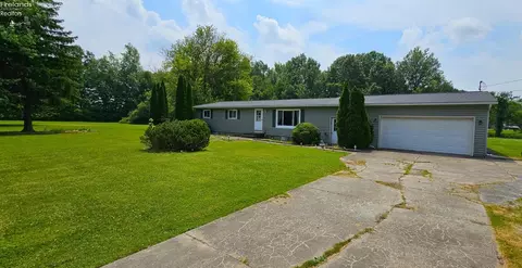 2825 Chapel St, Collins, OH 44826