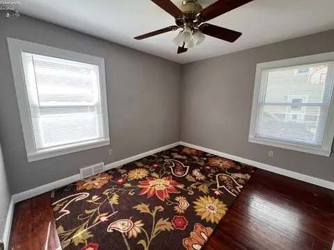 116 Sheffield St, Bellevue, OH 44811 photo 8