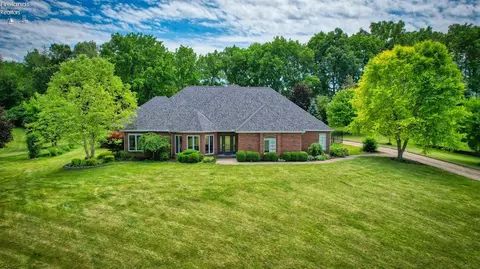 3514 Scheid Rd, Huron, OH 44839