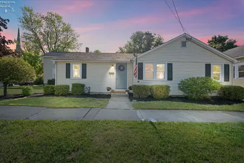 201 S Wayne St, Fremont, OH 43420