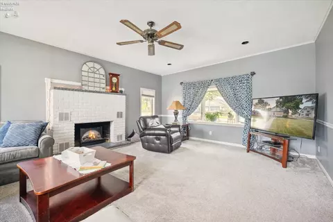 Living - 218 E Main St, Oak Harbor, OH 43449 photo 2 of 2