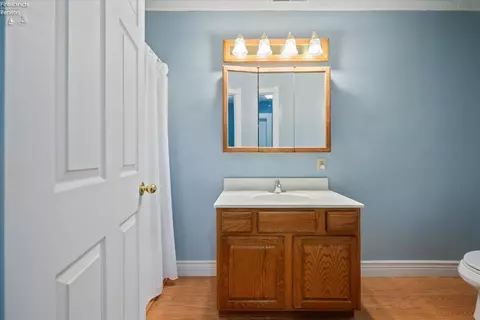 Bath - 218 E Main St, Oak Harbor, OH 43449 photo 1 of 4
