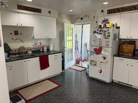 Kitchen - 37 Pleasant St, Wakeman, OH 44889 photo 2 of 2