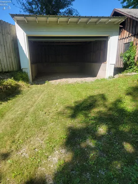2511 Alpine Trl, Huron, OH 44839 photo 3