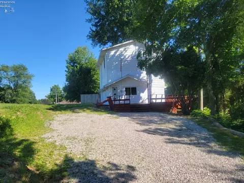 2511 Alpine Trl, Huron, OH 44839
