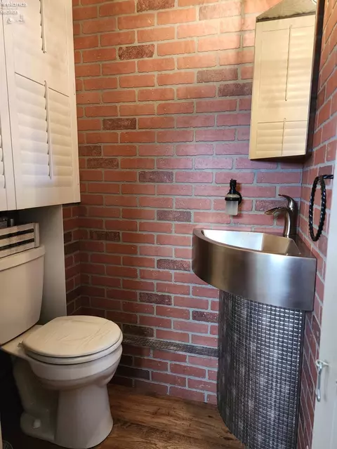 Bath - 1803 Judson Dr, Huron, OH 44839 photo 1 of 3