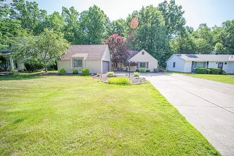 4719 Washington Ave, Lorain, OH 44052