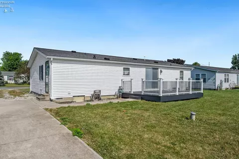 335 Spring Crest Dr, Marblehead, OH 43440 photo 29