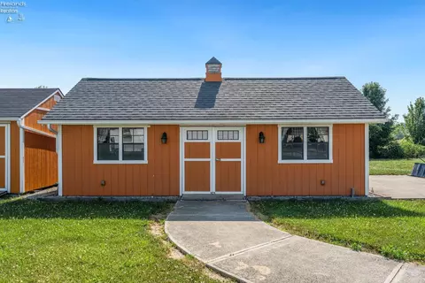 335 Spring Crest Dr, Marblehead, OH 43440 photo 34