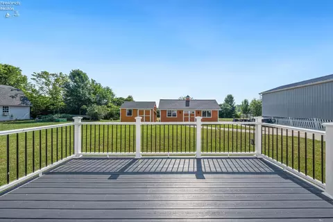335 Spring Crest Dr, Marblehead, OH 43440 photo 27