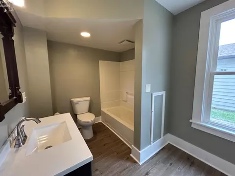 Bath - 24 Marshall St, Norwalk, OH 44857 photo 1 of 2