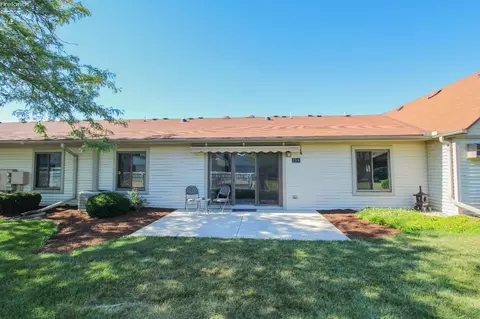 4612 Venice Heights Blvd, Sandusky, OH 44870