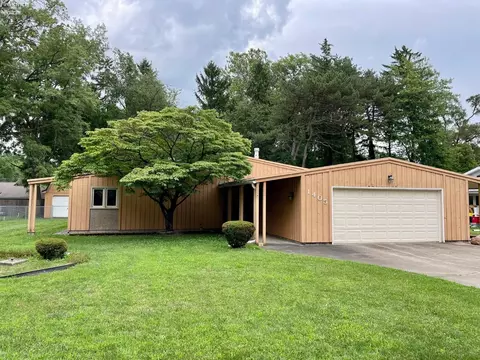 1405 Coe Ave, Clyde, OH 43410