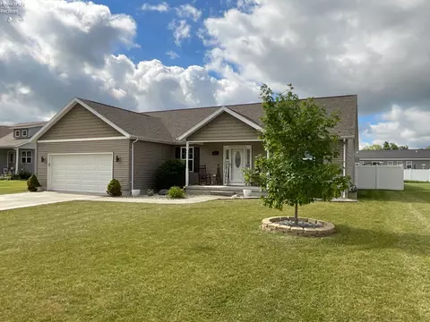 343 Nathan Dr, Clyde, OH 43410