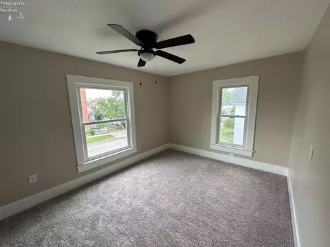 123 W Pearl St, Willard, OH 44890 photo 36