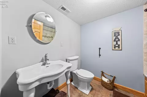 1794 Graham Rd, Monroeville, OH 44847 photo 35