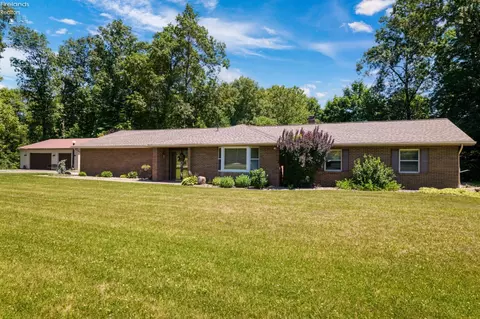 1794 Graham Rd, Monroeville, OH 44847