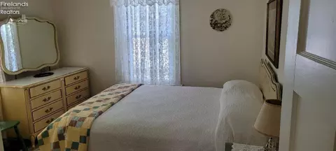 Bedroom - 418 E Third St, Lakeside, OH 43440 photo 3 of 5