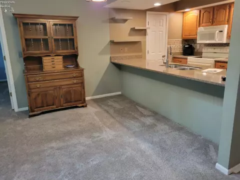 919 Ridgeview Dr, Huron, OH 44839 photo 9
