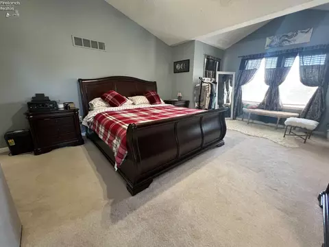 4315 Jenee Dr, Lorain, OH 44053 photo 18