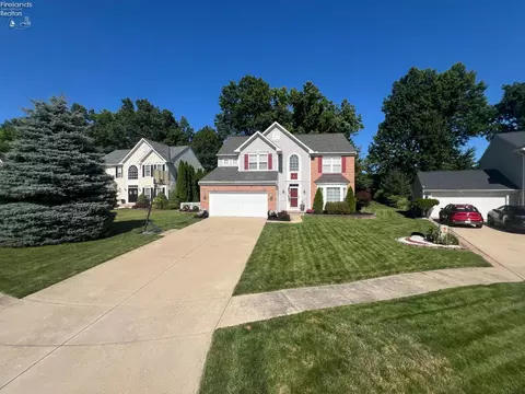 4315 Jenee Dr, Lorain, OH 44053