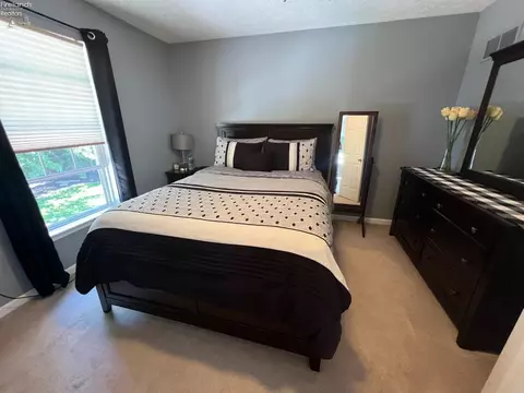 4315 Jenee Dr, Lorain, OH 44053 photo 23