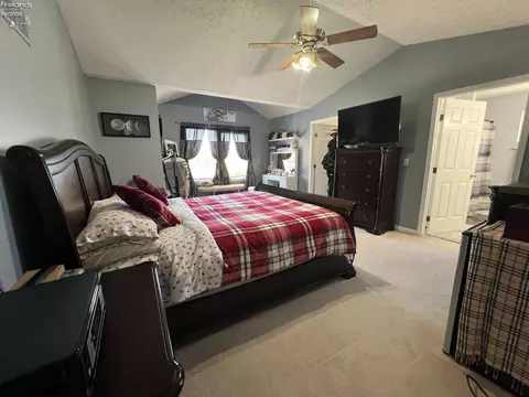 4315 Jenee Dr, Lorain, OH 44053 photo 17