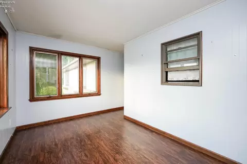118 E Maple St, Clyde, OH 43410 photo 22
