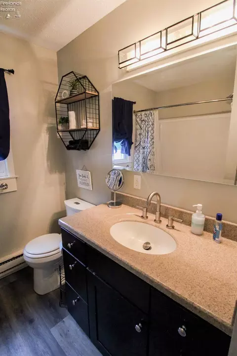 705 Taylor Ave, Huron, OH 44839 photo 16