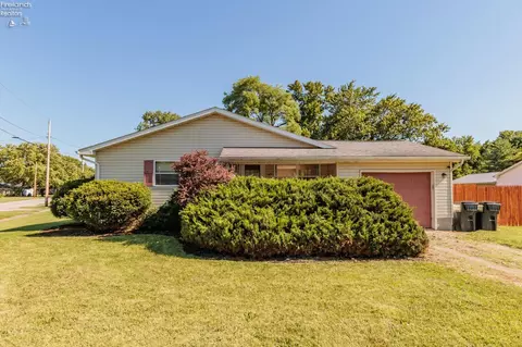 49 Manchester St, Monroeville, OH 44847