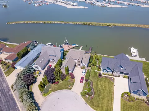 View/Area - 5499 E Mistic Bay Blvd, Marblehead, OH 43440 photo 9 of 14